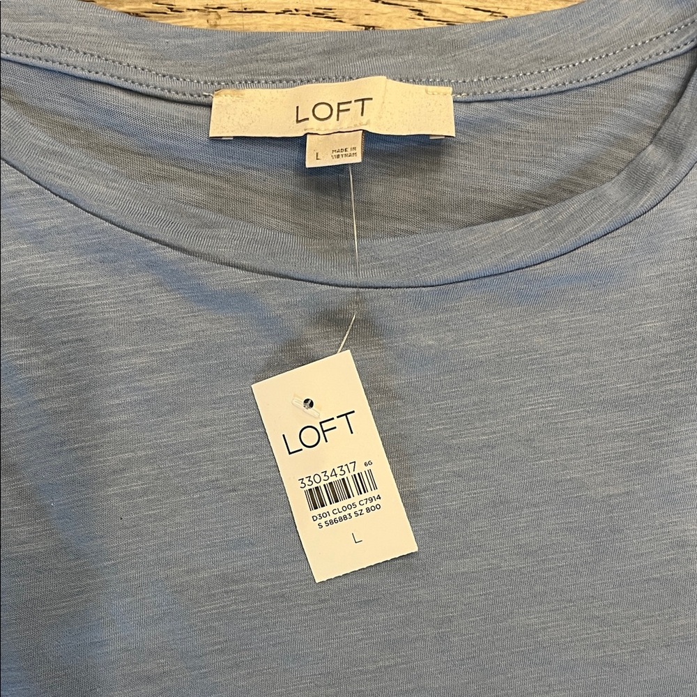 LOFT Sky Blue Puff Sleeve Tee - Crewneck - Picture 2 of 8